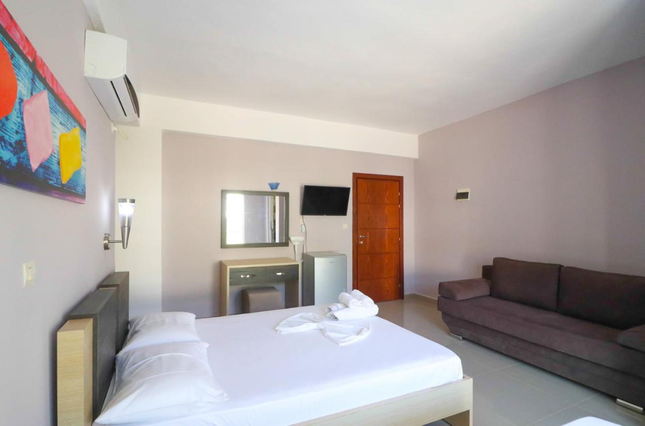 Hotel Potami Beach - Mondi Goro Himare Buitenkant foto