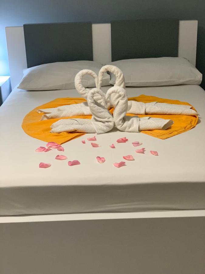 Hotel Potami Beach - Mondi Goro Himare Buitenkant foto