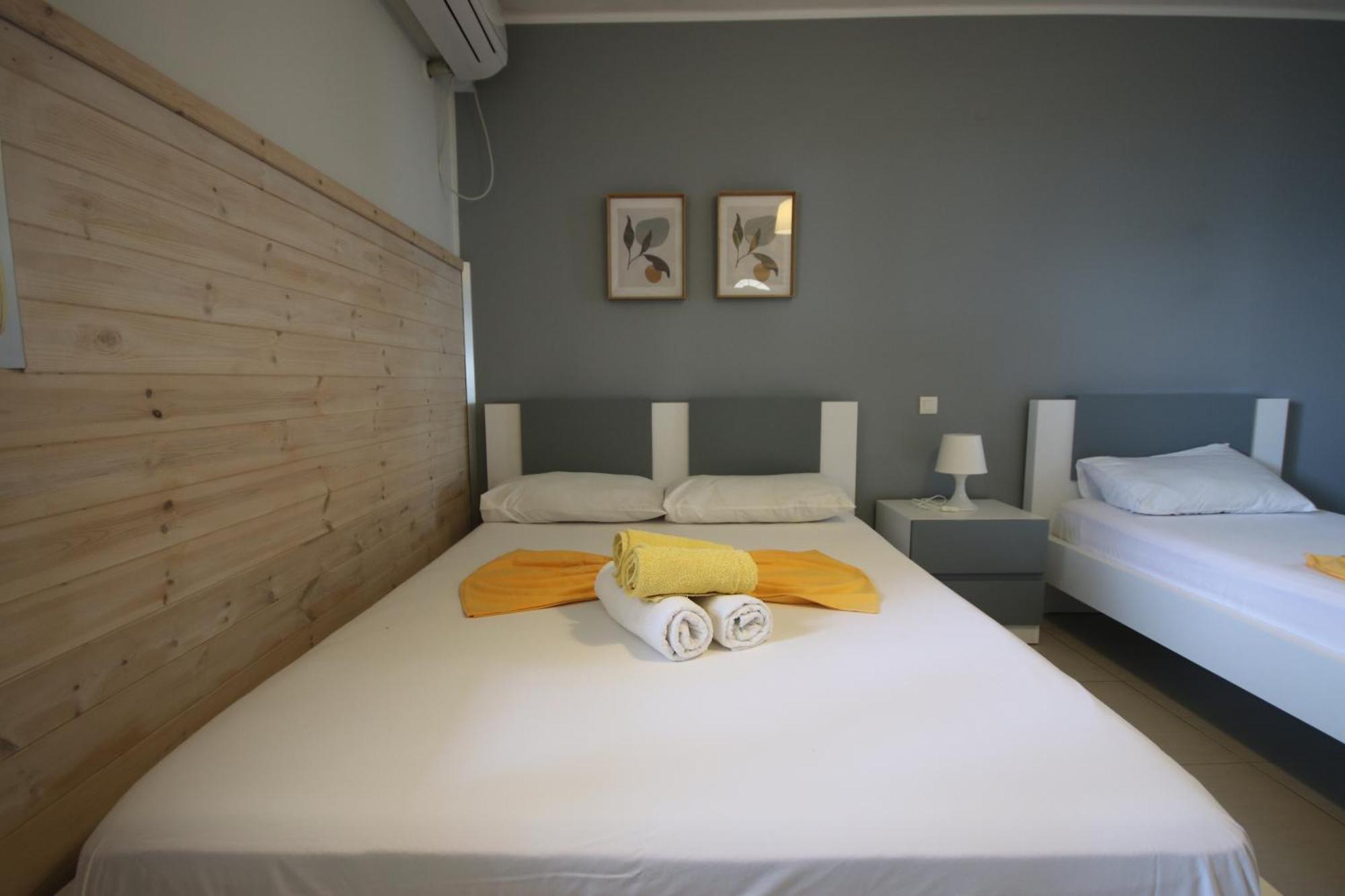 Hotel Potami Beach - Mondi Goro Himare Buitenkant foto