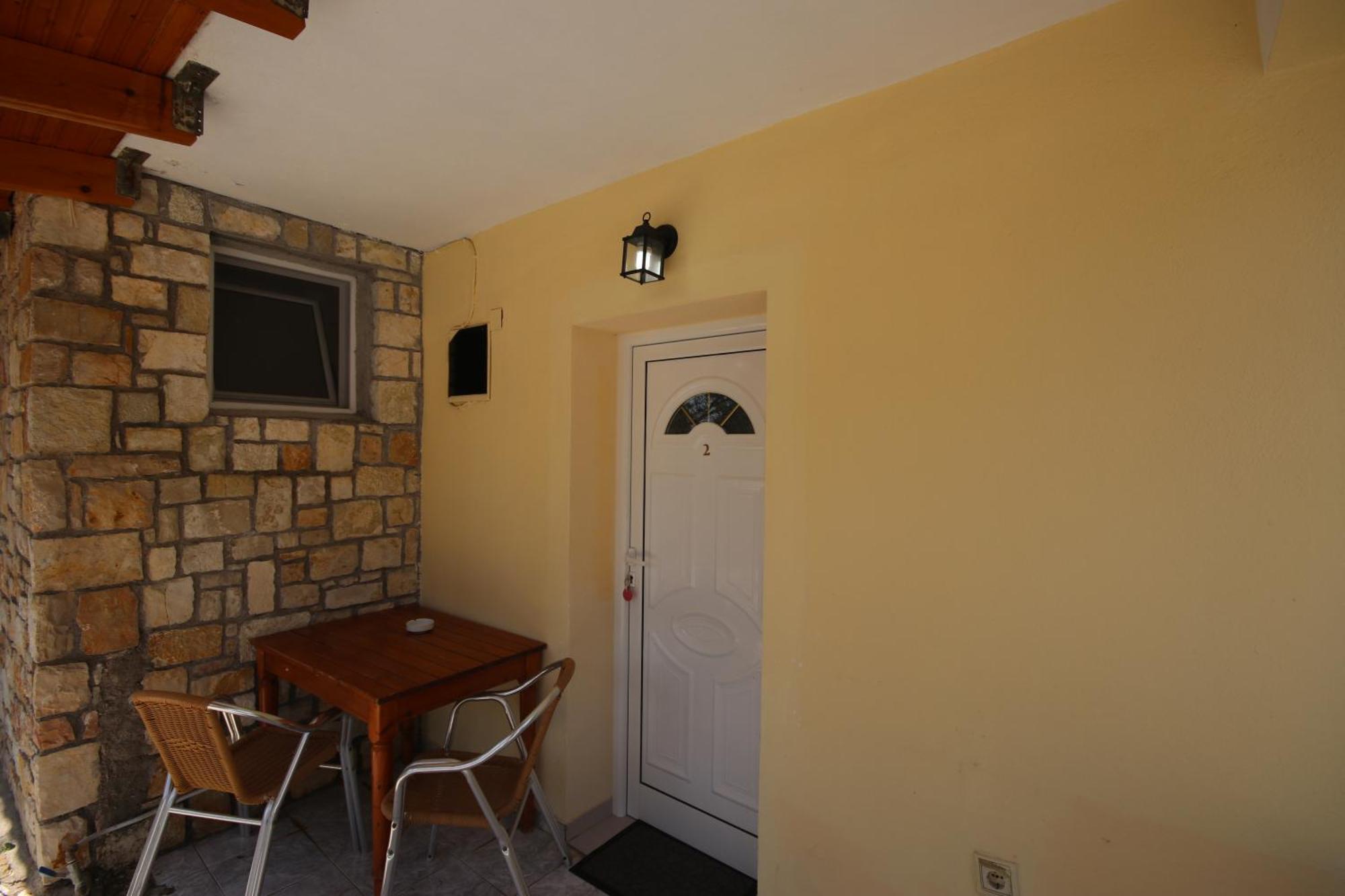 Hotel Potami Beach - Mondi Goro Himare Buitenkant foto