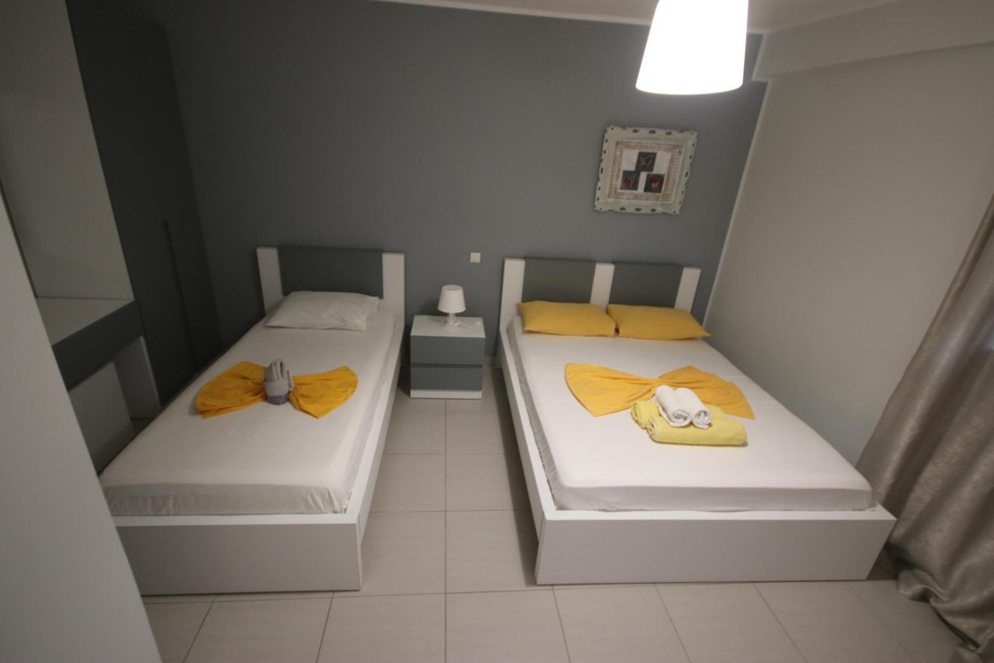 Hotel Potami Beach - Mondi Goro Himare Buitenkant foto